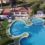 Agua Rosa تورّيفيِخا