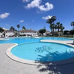Agua Rosa شقة تورّيفيِخا